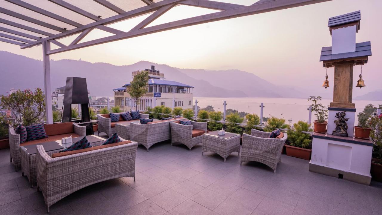 Himalayan Glory Inn Pokhara Buitenkant foto