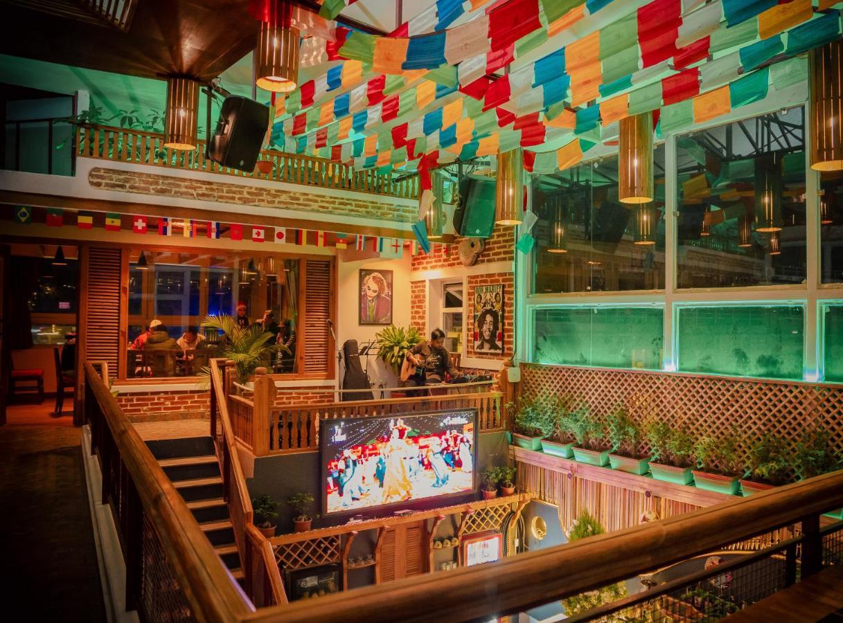Himalayan Glory Inn Pokhara Buitenkant foto