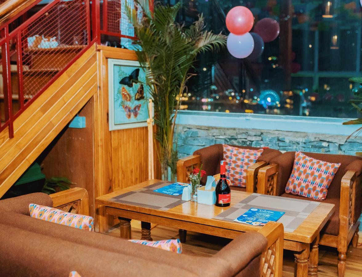 Himalayan Glory Inn Pokhara Buitenkant foto