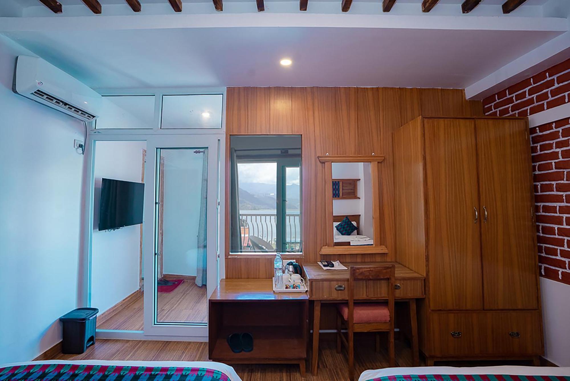 Himalayan Glory Inn Pokhara Buitenkant foto